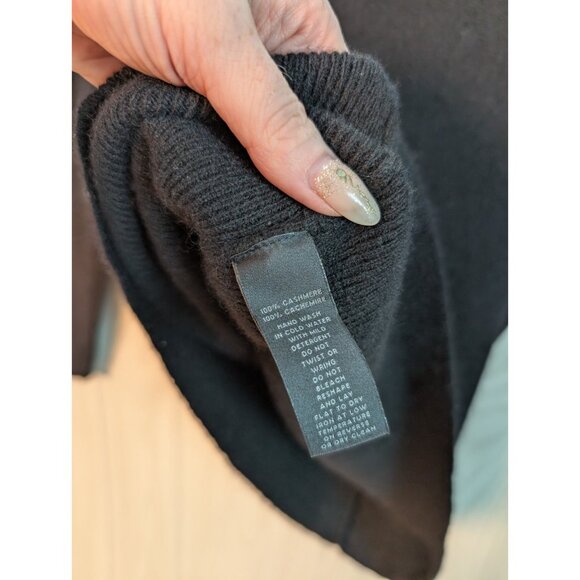 Saks Fifth Avenue Large Cashmere Sweater Tunic Cowl Neck Black Soft - Picture 5 of 7